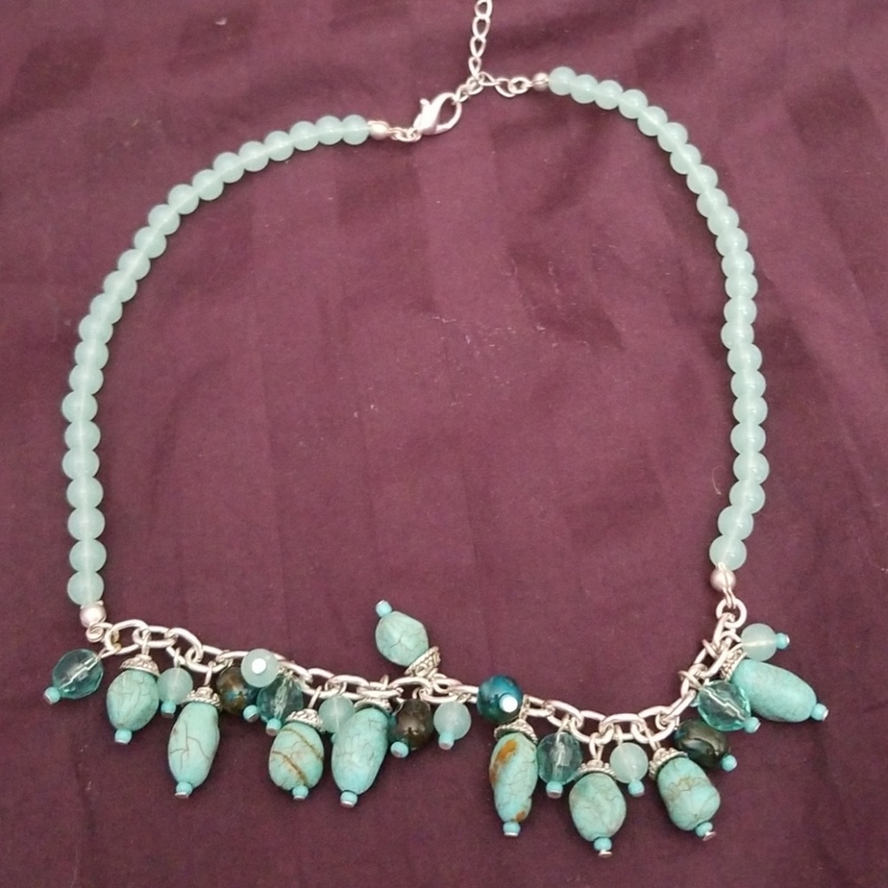 Short blue beaded necklace